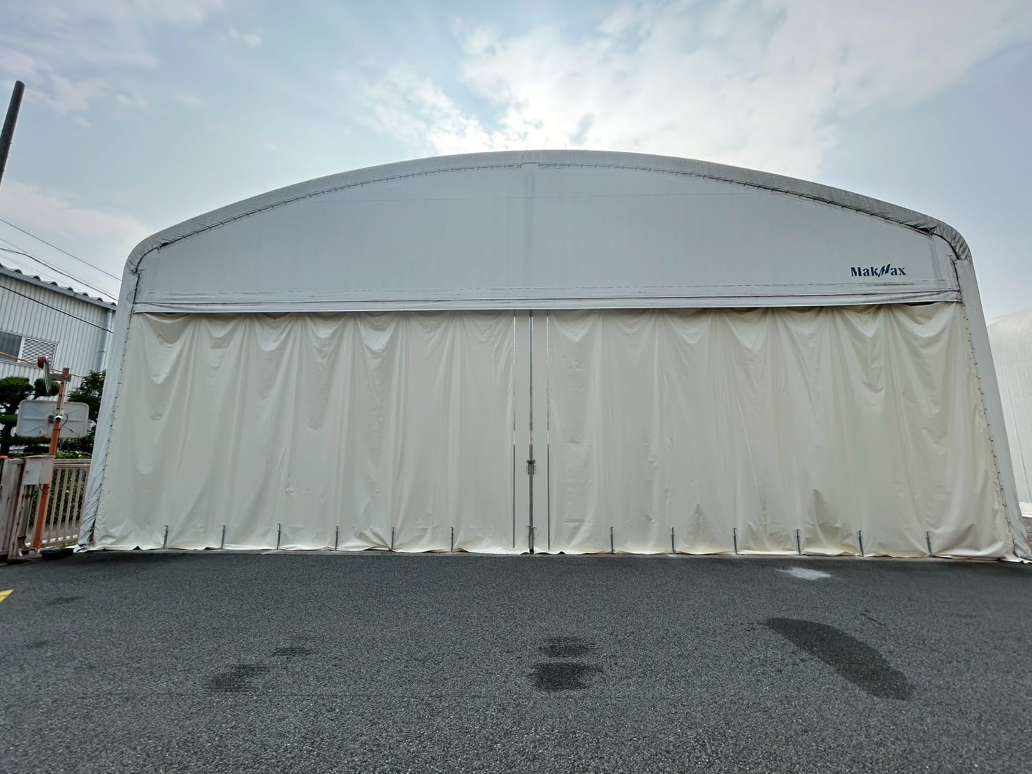 テント倉庫の施工事例の写真